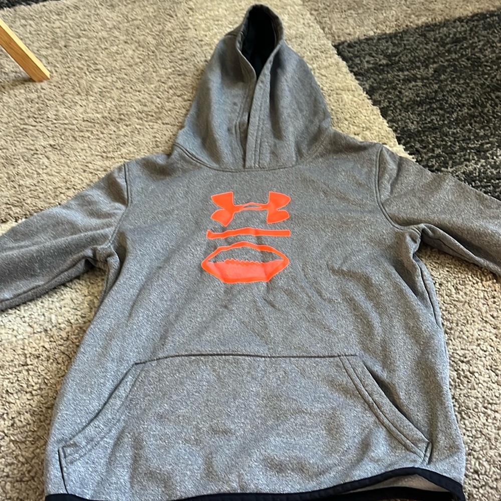 Kids under Armour hoodie